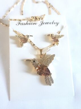 Hummingbird Jewelry Set